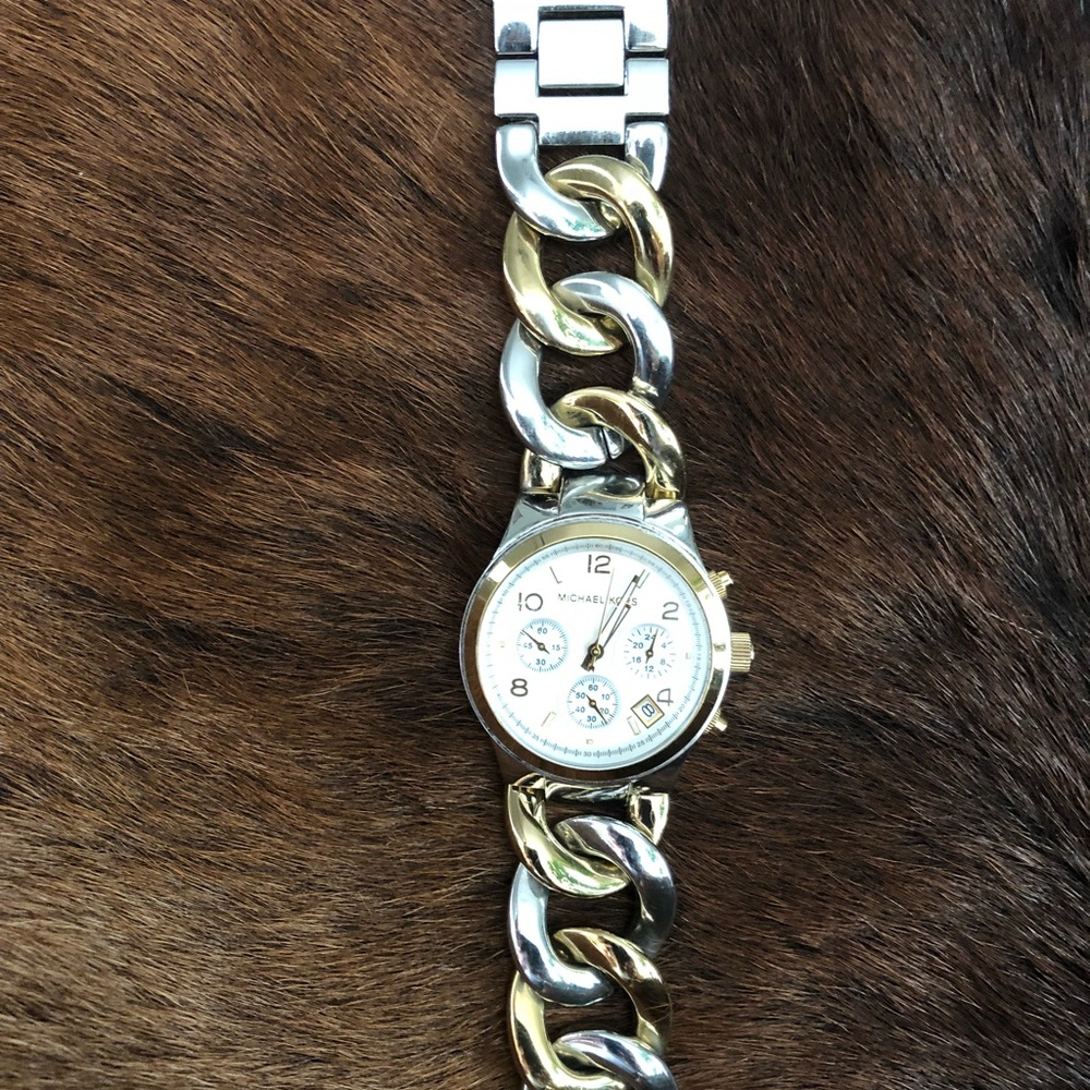 MK watch